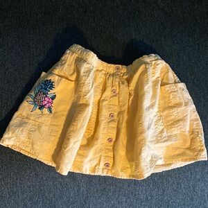 Genuine Kids by Oshkosh - Girls Skirt - yellow w/ tropical embroidery on pocket